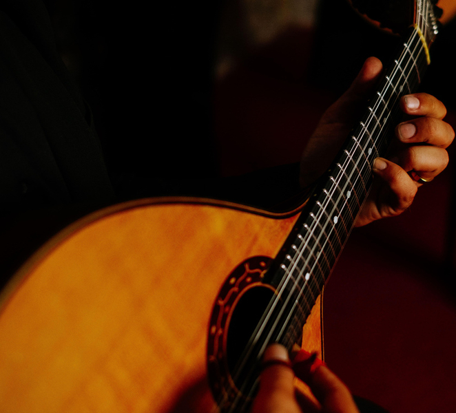 Madeira: Live Music & Wine Experience (Portuguese Fado Show) uZ6Ajugm