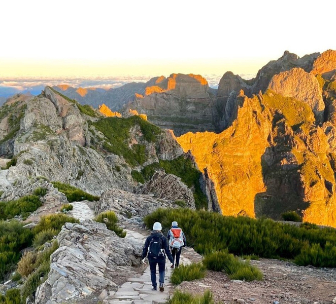 Pico Do Arieiro Pico Ruivo Sunrise or Morning Hike Transfers 7syW25Gd