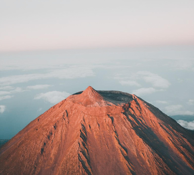 Pico Mountain Climb: Portugal’s Highest Point - 2351 meters frIbuJKs