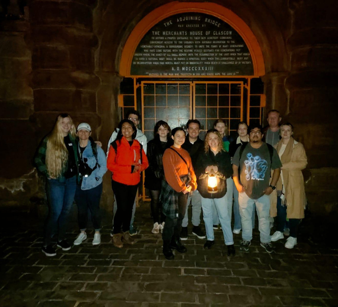 Glasgow: Ghouls, Ghosts & Gruesome Tales Guided Walking Tour qgX8EduL