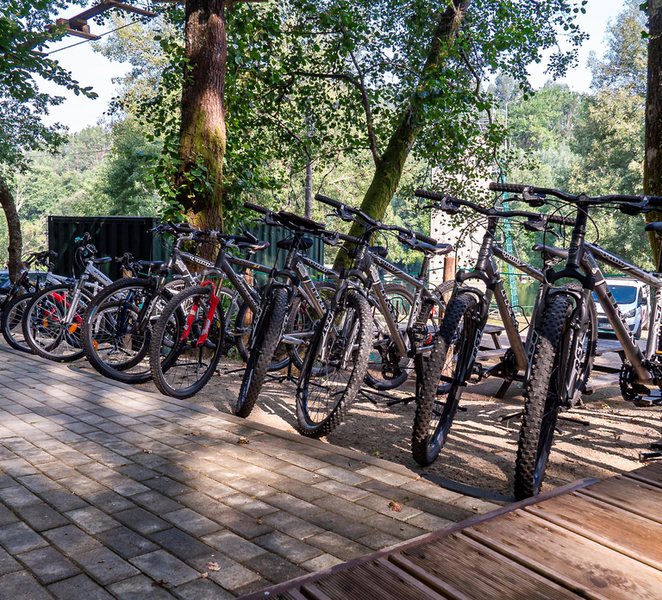 Bravaes: Pure Nature – Private Outdoor Adventure O4V4igIM