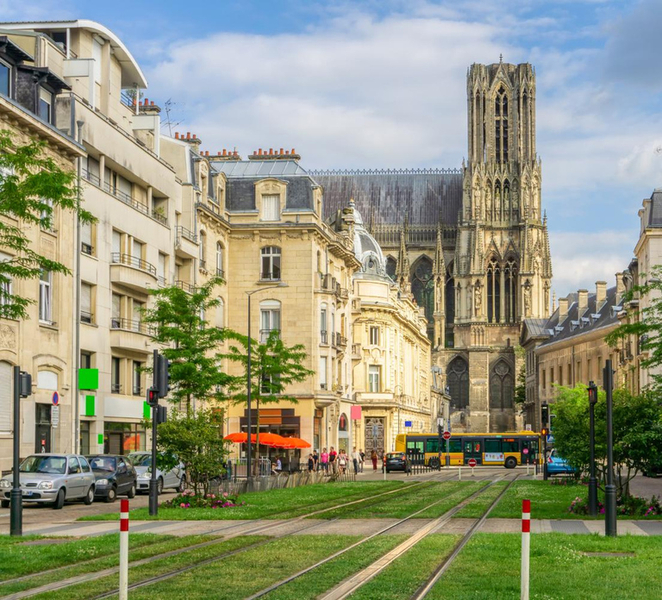 Reims: 2-hour Best Intro Walking Tour with a Local ioUfp1qP