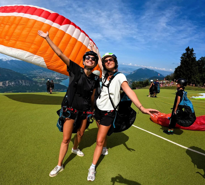 Annecy: Scenic Paragliding Flight ChqlNeHZ