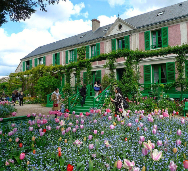 Monet's Giverny & Van Gogh Village: Full-Day Tour from Paris EYm8VOAM