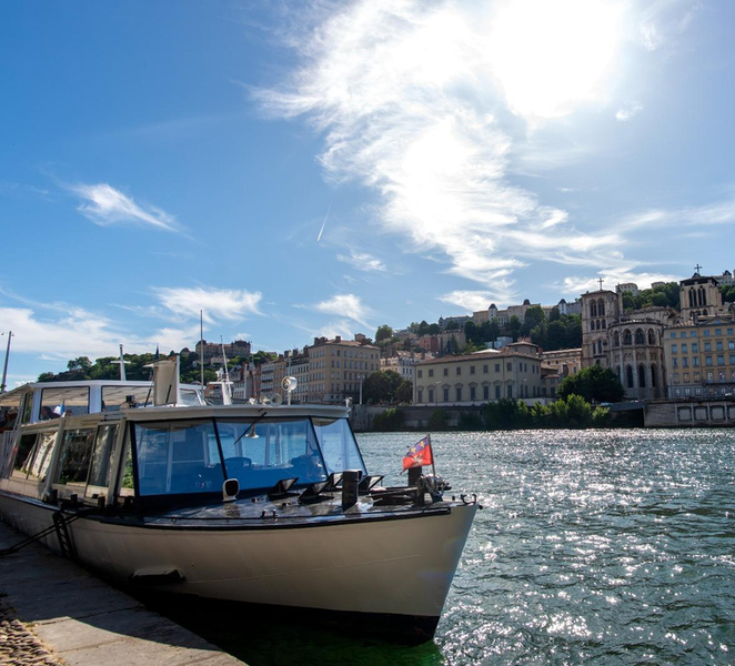 Lyon Essentials – Discovery Cruise Tour in the Heart of the City orn94KUs