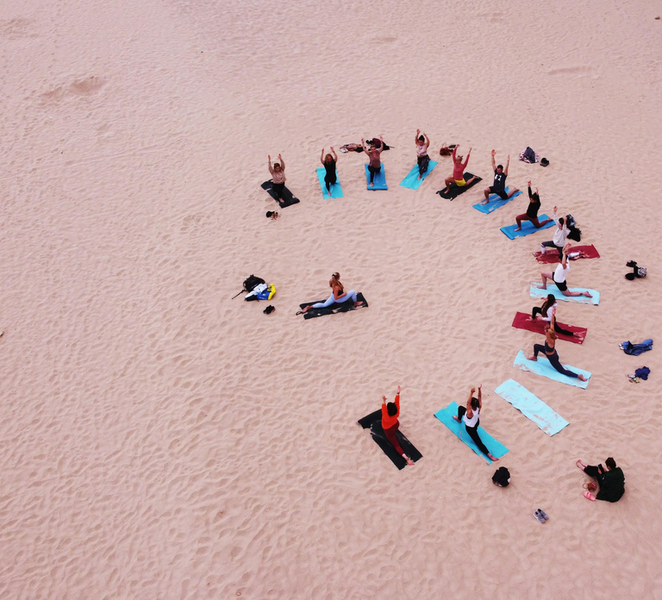 Sunset Yoga at Lagos's beautiful beach by el Sol Lifestyle 8AqhgrVx