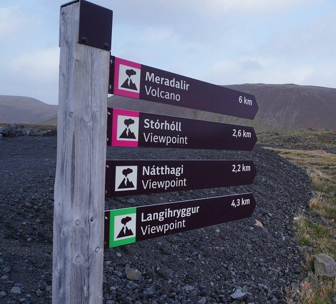 Reykjavik: Hafnarfjörður Folklore Private Day Trip bkVhbnR2