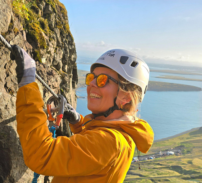 Reykjavik: Mount Esja Via Ferrata Climbing Tour kMK25el0