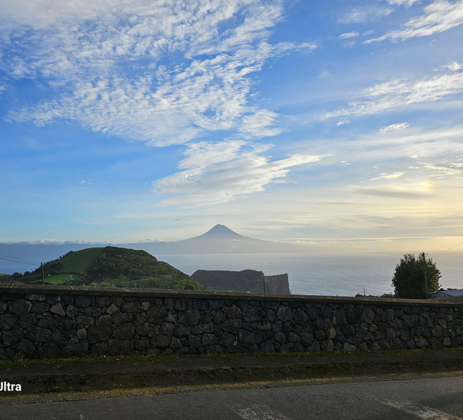 São Jorge Island Panoramic Adventure – 4 Hour Tour TJZh316f