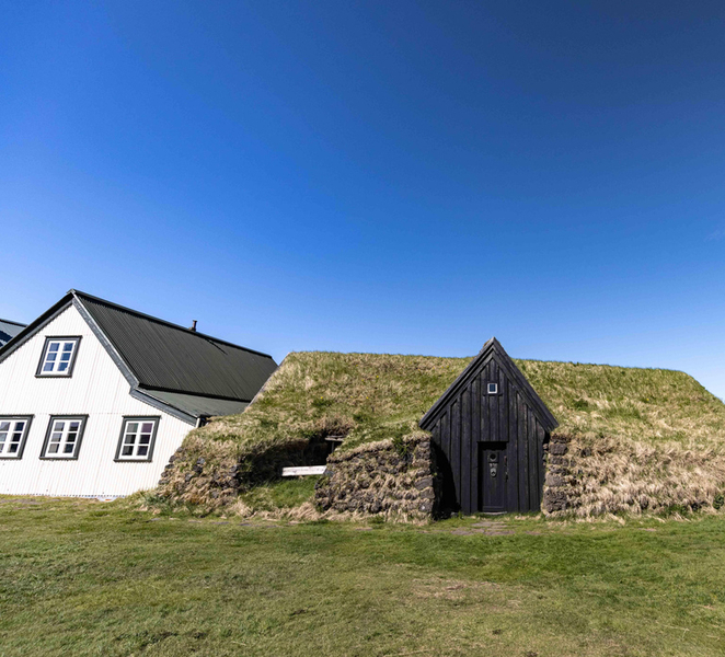 The Old Turf Farm at Keldur: Want to Travel Back in Time? k6KGIdB4