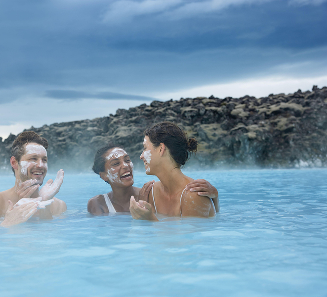 Official Blue Lagoon Iceland: Premium Admission VicqfBmu