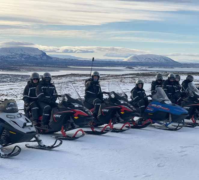 Reykjahlid: Snowmobile Adventure by Lake Mývatn y33HDq4r