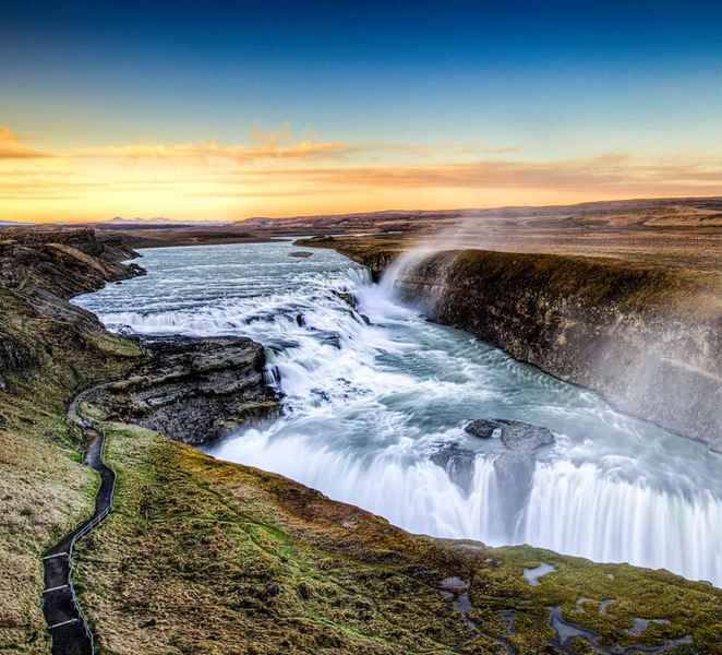 Keflavik: Golden Circle Private Tour with Airport Pickup ZJzJx1mt