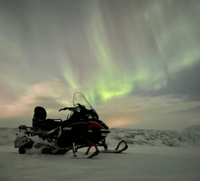 Mývatn: Northern Lights Snowmobile Tour 5KUYStba