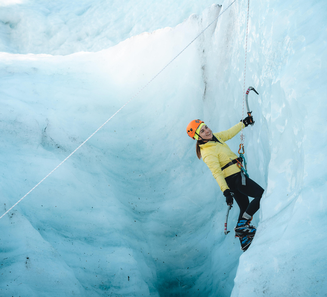 Sólheimajökull : Sólheimajökull Glacier Hike and Photoshoot LumGnUAN