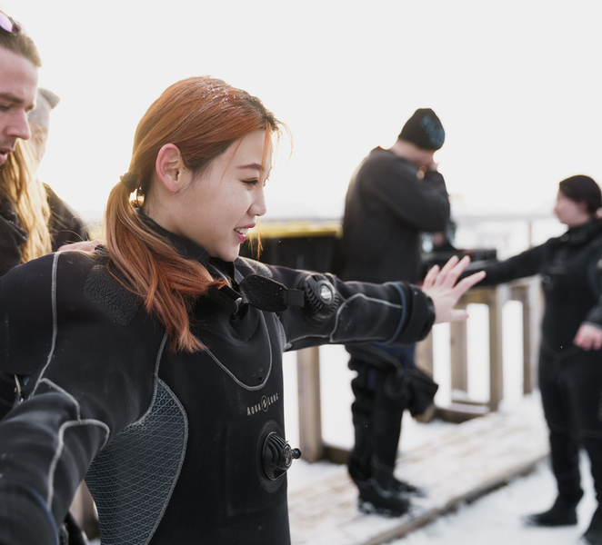 Reykjavik: Silfra Snorkel Tour & Fly Over Iceland VR Ticket vU0Z4j8I