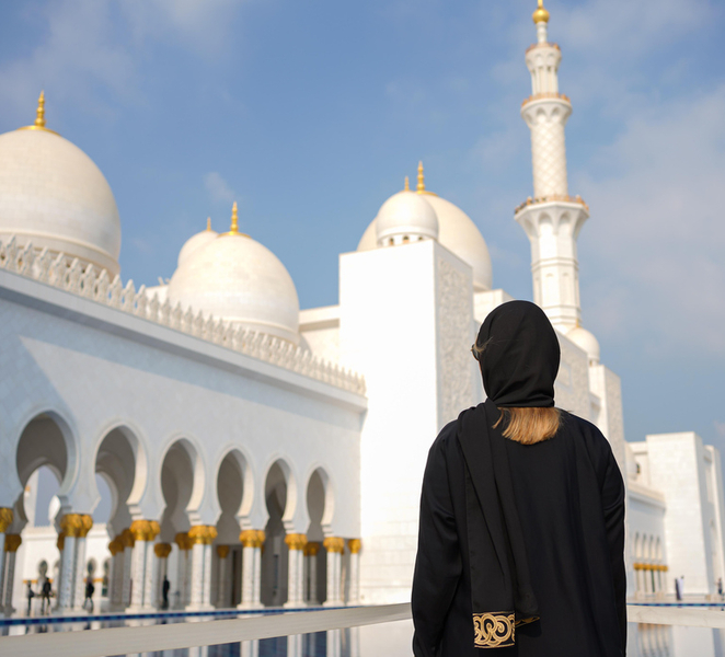 From Abu Dhabi: Grand Mosque, Royal Palace& Heritage Village mFswEb6g