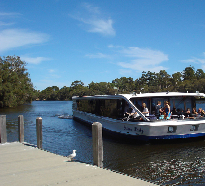 Perth: Full Day Swan Valley Cruise & Wine Tasting With Lunch EwfX3oB6