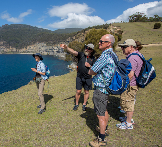 Hobart: Maria Island National Park Active Full-Day Tour eFzwykZy