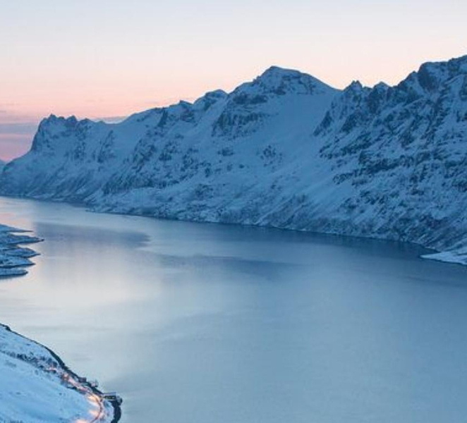 Tromsø: Fjords and Sommarøy Islands Tour with Salmon Picnic IiQg45vK