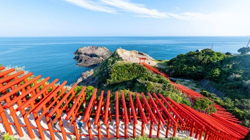 1-day tour of Kitakyushu and Yamaguchi: Motonosumi Shrine + Exploring Akiyoshido Cave + Panoramic View of Tsunoshima Bridge Day Tours jT94mYH4