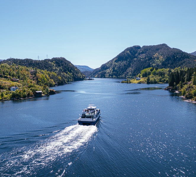 Bergen: Mostraumen Fjord Cruise with Live Guide pU5YiXGm