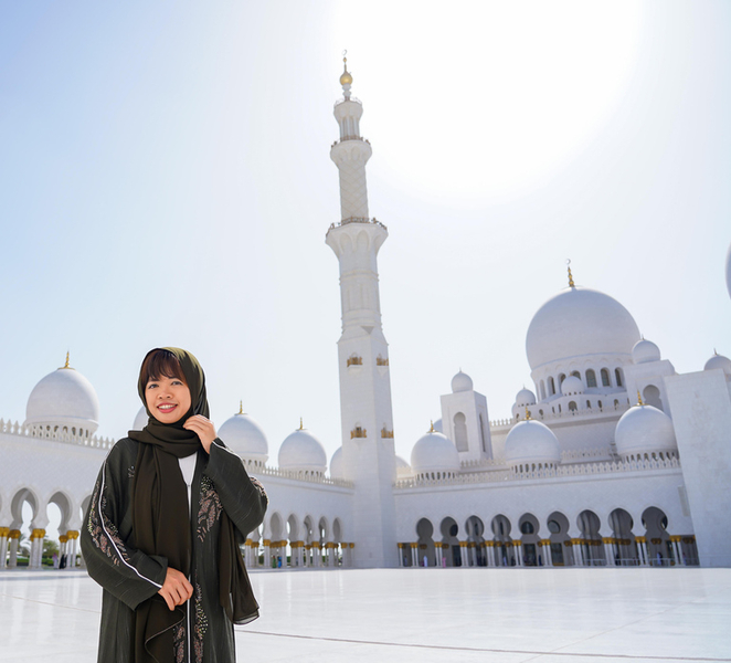 Dubai: Abu Dhabi Grand Mosque, Palace, and Heritage Village cjp7dokI