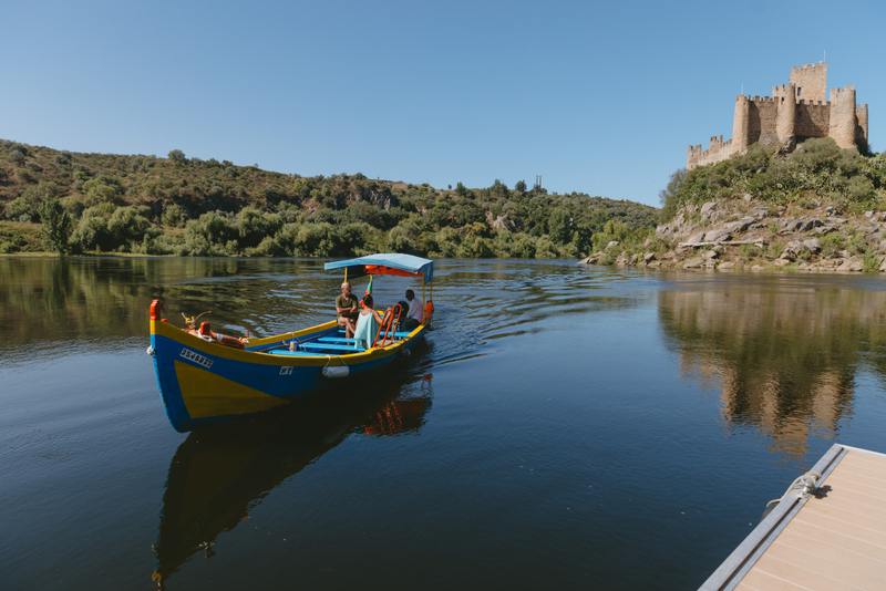 Tomar and Almourol Castle Knights Templar Tour from Lisbon CmNEg0AJ