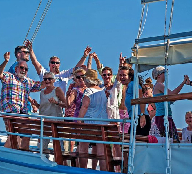 Dubrovnik: Elaphite Islands Cruise with Drinks/Lunch Options S04MDBjC
