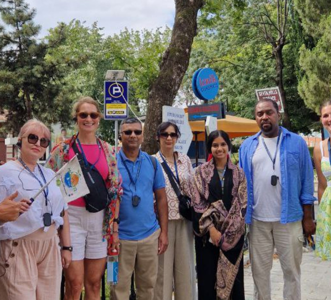 Topkapi Palace Entrance, Skip-the-Line SMALL GROUP ghLviAjq