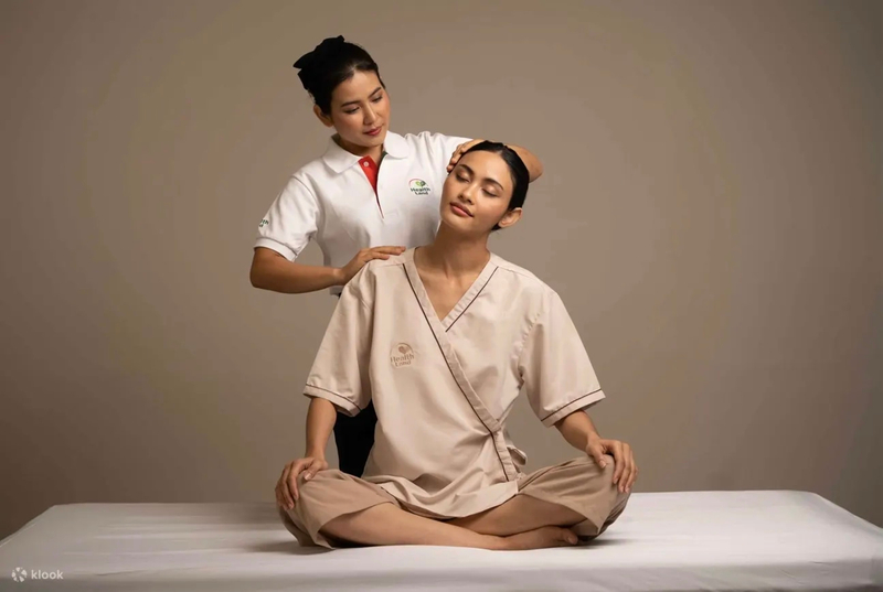 Health Land Spa at Surawong in Bangkok tGhwadF2