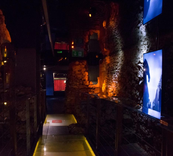 Krakow's Rynek Underground Museum Tour with Ticket and Guide SJ77e2Bk