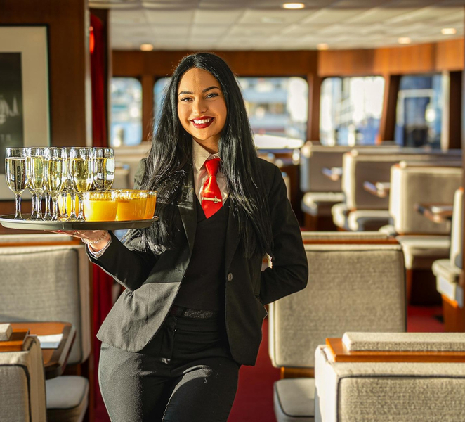 Budapest: Premium Sightseeing Cruise with Tokaj Frizzante 82SglFyy