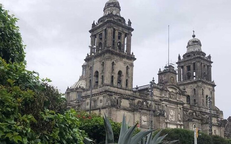Metropolitan Cathedral Guided Walking Tour in Mexico City PUPgKwoZ
