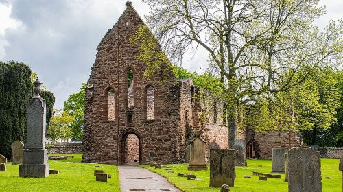 From Inverness to Loch Ness , Cawdor Castle , Culloden and more Day Tours Z8mZXElZ