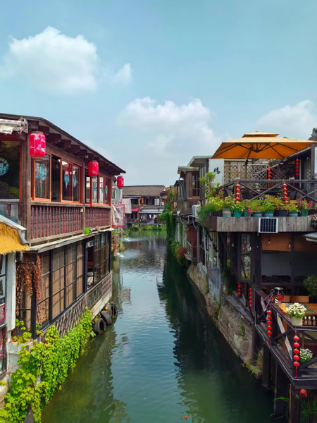 Shanghai Zhujiajiao Half-Day Tour + ERA Intersection of Time 2 Acrobatic Show HVhLmrsq