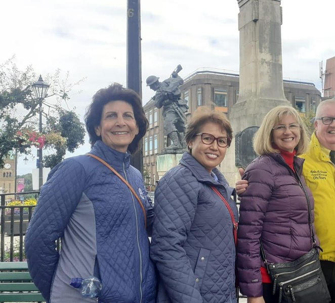 Derry: McCrossan’s Public Walking Tour of the Historic City 8rTr4Arr