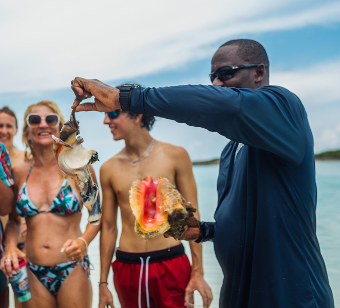 Nassau: Exuma Powerboat Day Trip ODXq0gjV