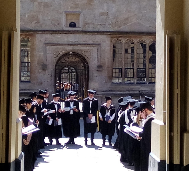 Oxford: C.S. Lewis & J.R.R. Tolkien Guided Walking Tour oRvv006b