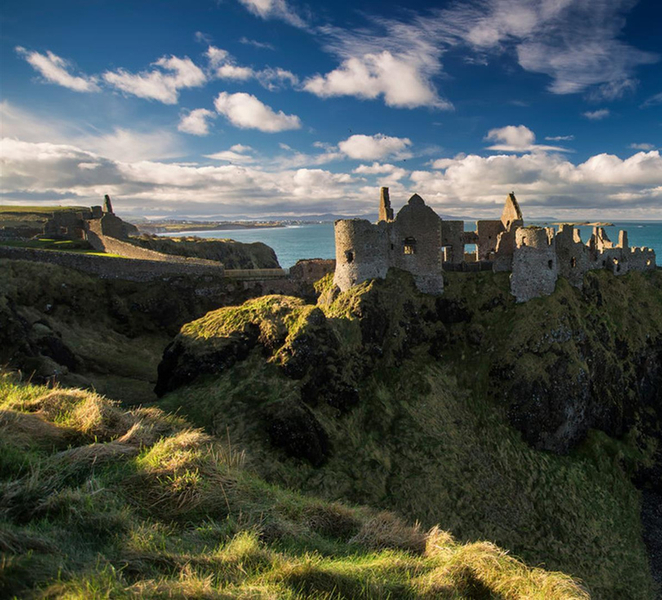 From Belfast: Giant's Causeway Guided Day Tour With Castles WhqJMk94