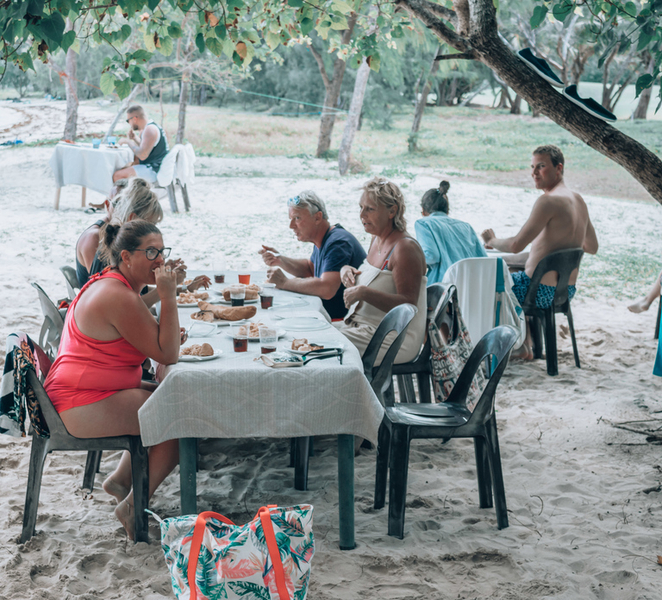 Trou d'Eau Douce: 5 Island Adventure with BBQ & Snorkeling IlYur5nz