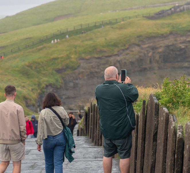 Dublin: Cliffs of Moher, Burren & Galway with Entry HfMT2p7D