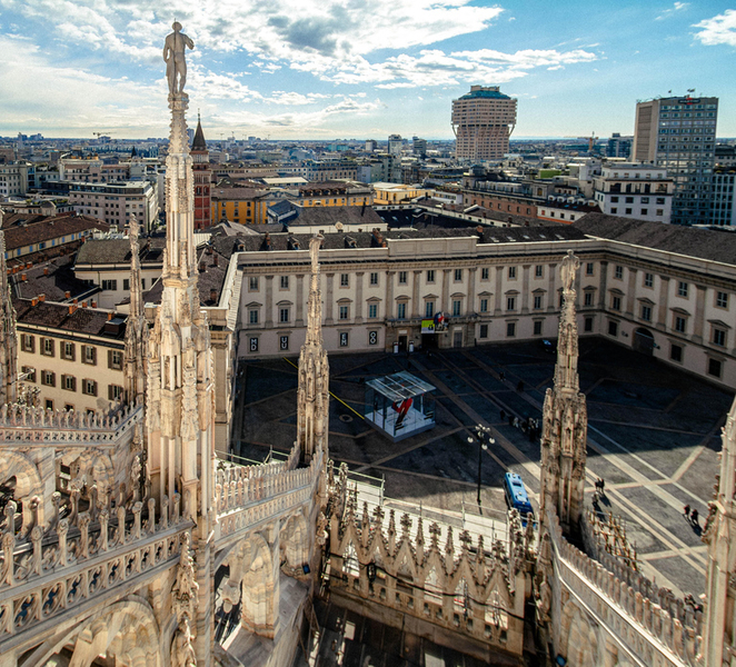 Milan Duomo Cathedral and Rooftop Terrace Guided Tour TNGCzTb3