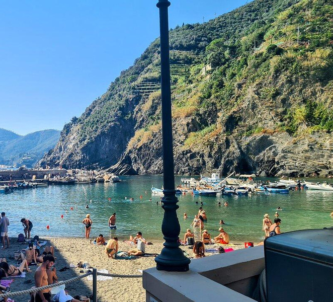 Florence: Day Trip to Cinque Terre with Optional Street Food PQreMFI3