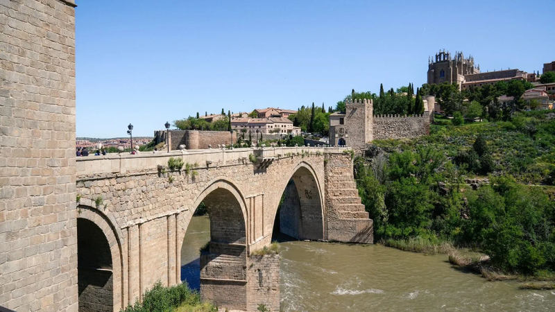 Toledo Half Day Afternoon with Guided Visit to The Cathedral Zqg0Gdsn