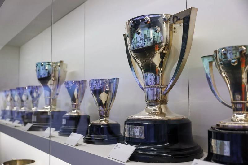 Classic Tour Bernabéu pZc8Ol5h