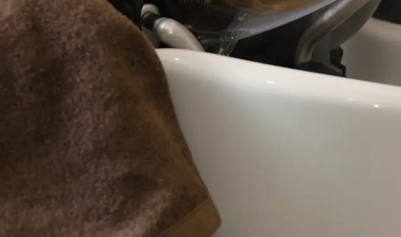 PARK JUN BeautyLab Cheongdam: Stem Cell Head Spa & Hair Salon US3GlaBe