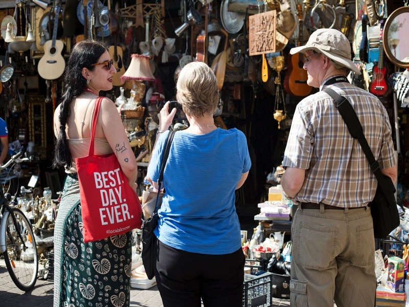 Private Athens Tour: Markets & Ancient Ruins Discovery Ot0HU0Mw
