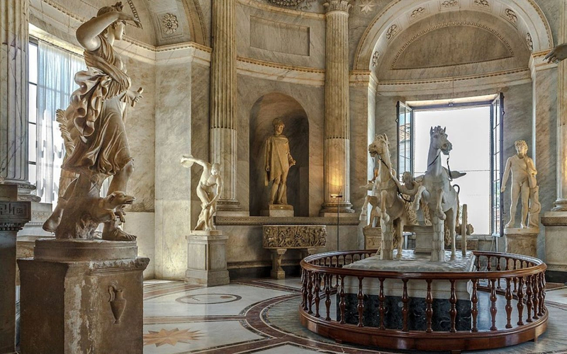 Escorted Entry Skip-the-Line Tickets to Vatican Museums and Sistine Chapel OBLKbofK