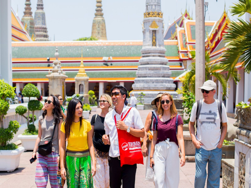 Experience Bangkok's Temples & River of Kings o5DjAhuM